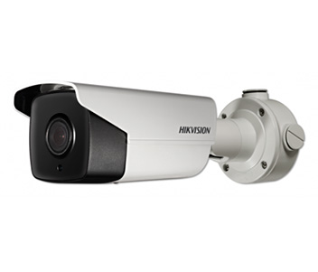 2Мп DarkFighter IP відеокамера Hikvision